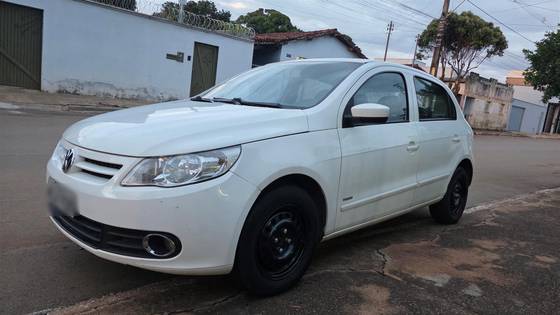 VOLKSWAGEN GOL 1.0 MI 8V FLEX 4P MANUAL G.V